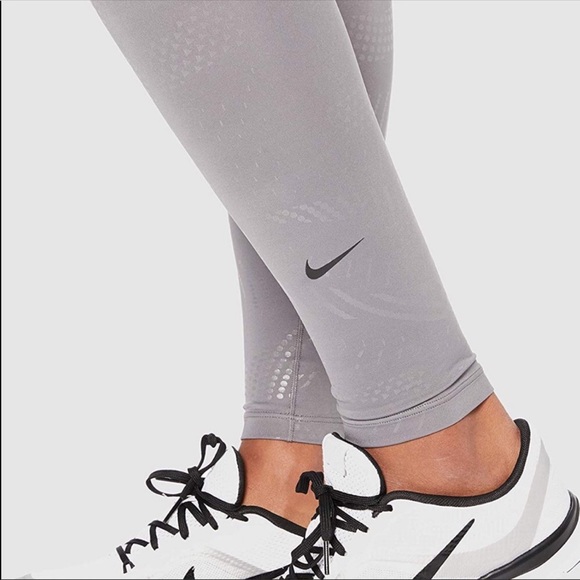 NWT Nike Women’s Power Leggings dri fit - Picture 3 of 9
